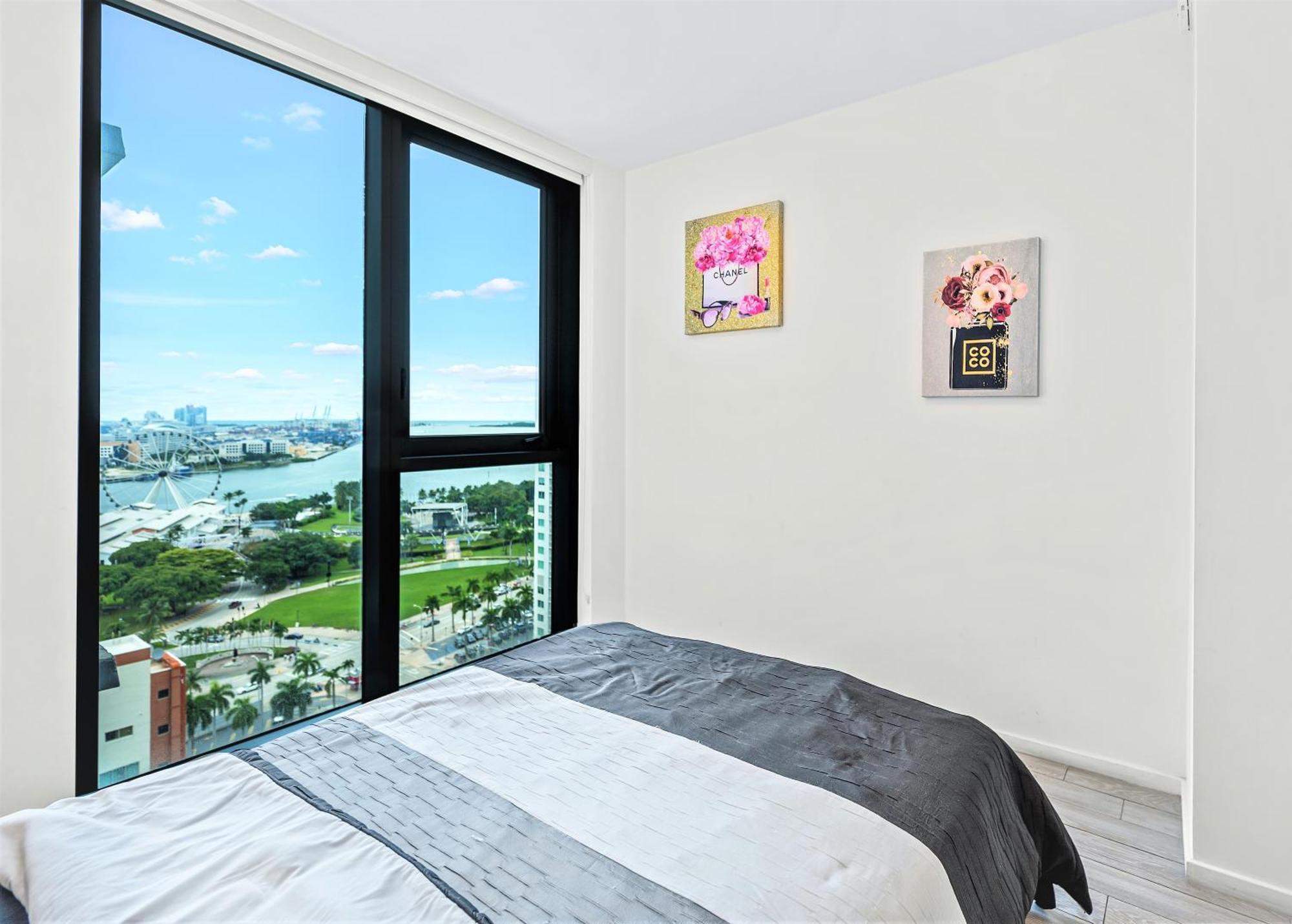 Experience The Perfect Miami Life!! Centrally Located Luxury Condo! Екстер'єр фото